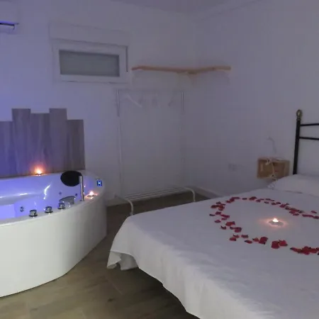 Afrodita. Magnifica Casa Con Banera De Hidromasaje